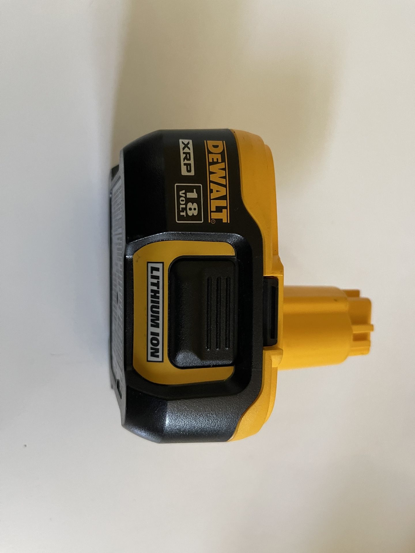 Dewalt 18 Volt Lithium Battery New