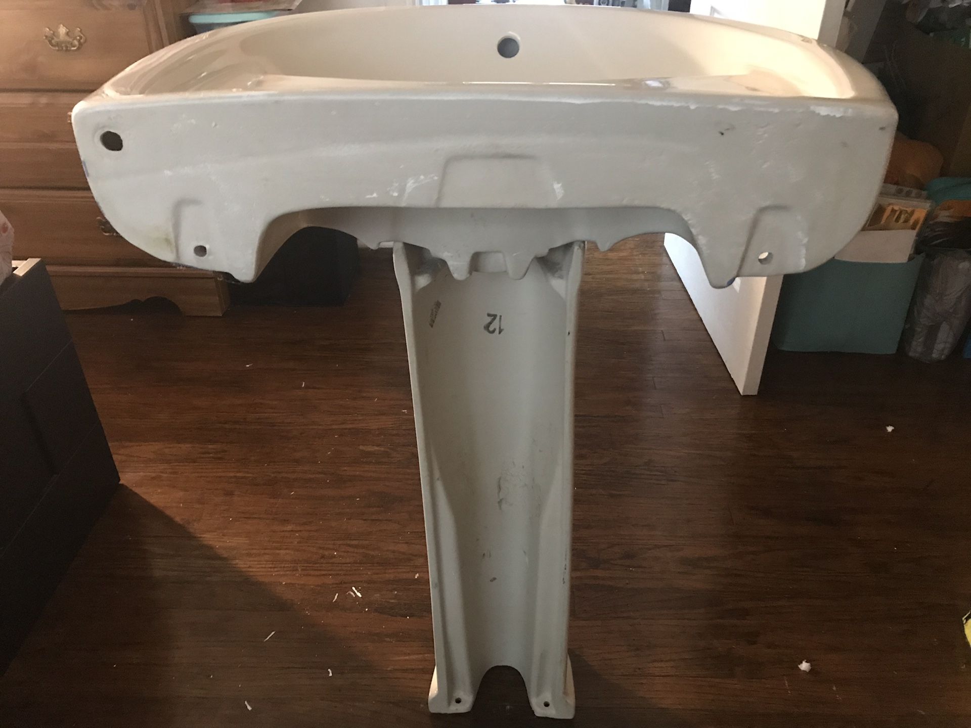 Pedestal Sink for Sale for Sale in Allentown, PA OfferUp