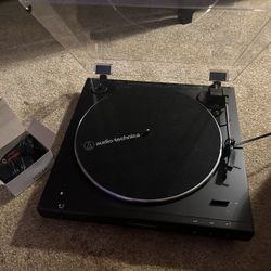 Turntable audio-technica AT-LP60XBT Record Player