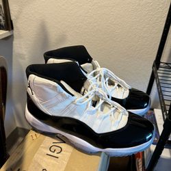 Jordan 11 Concord R3PS Sz 12 No Box. Must Pick Up. Message For Address In Renton.