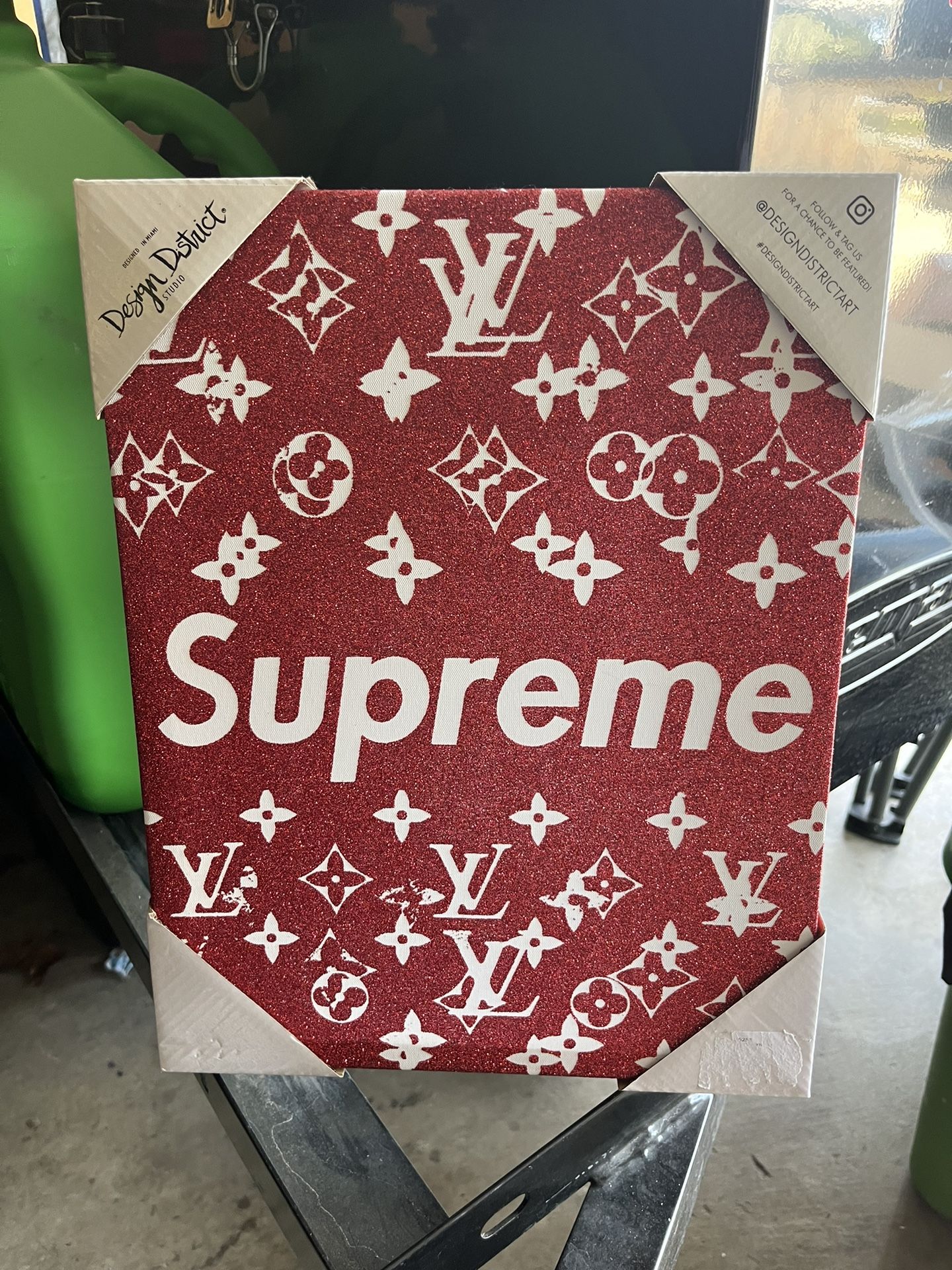 SUPREME WALL ART