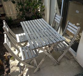 Outdoor Table and Chairs