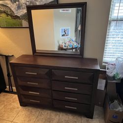 High Quality Dark Wood With Vanity Mirror