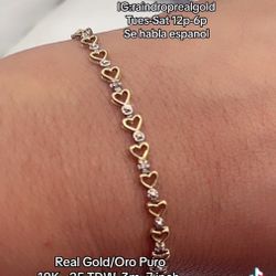 10K Gold  Diamond Heart Tennis Bracelet