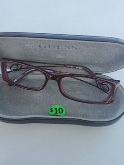 Guess Frame And Case