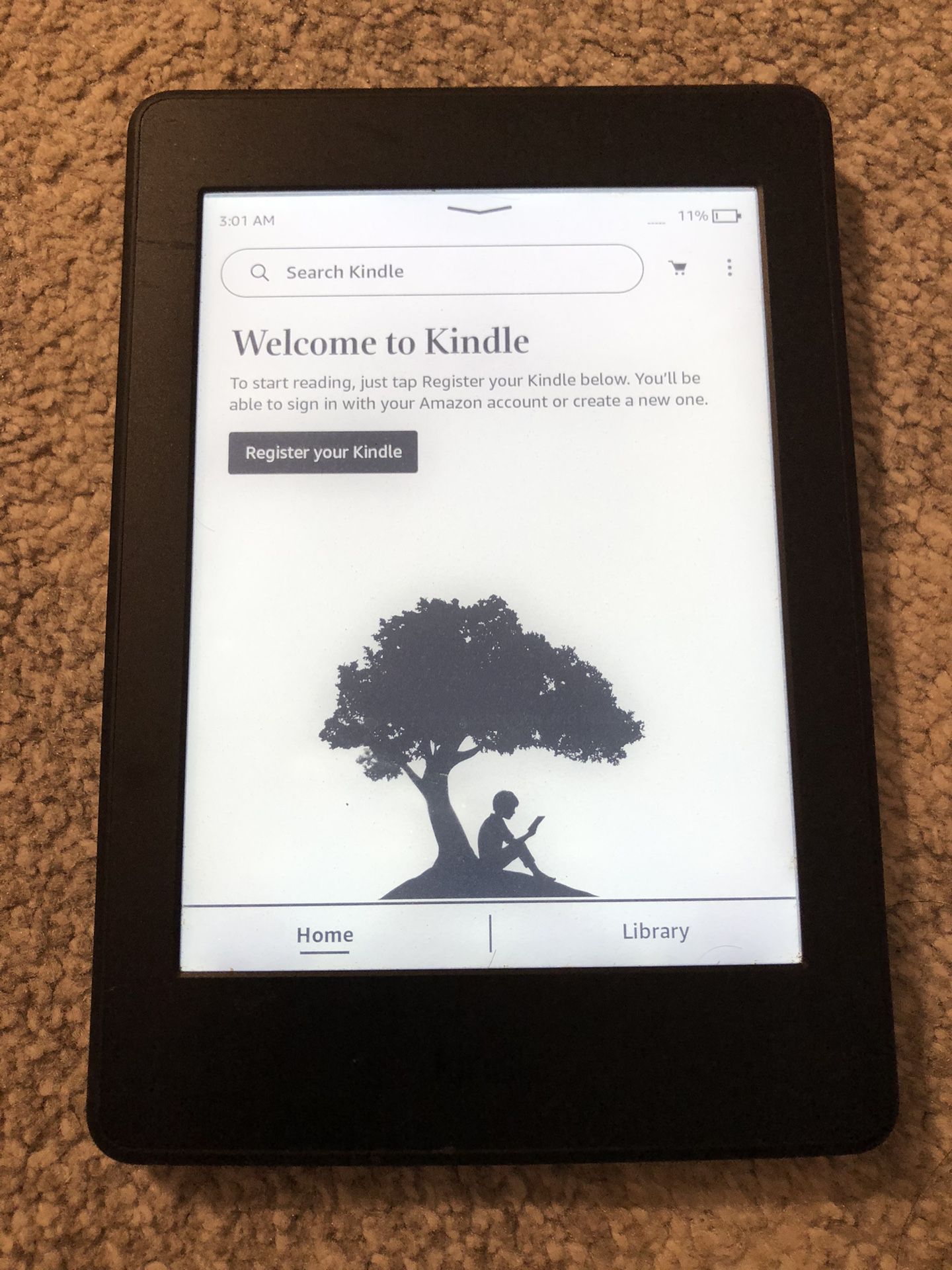 Kindle Paperwhite 7th Gen.  8GB With Charge Cord 