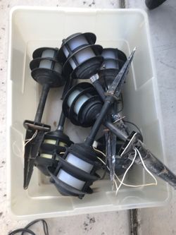 Walk way landscape lighting seven units