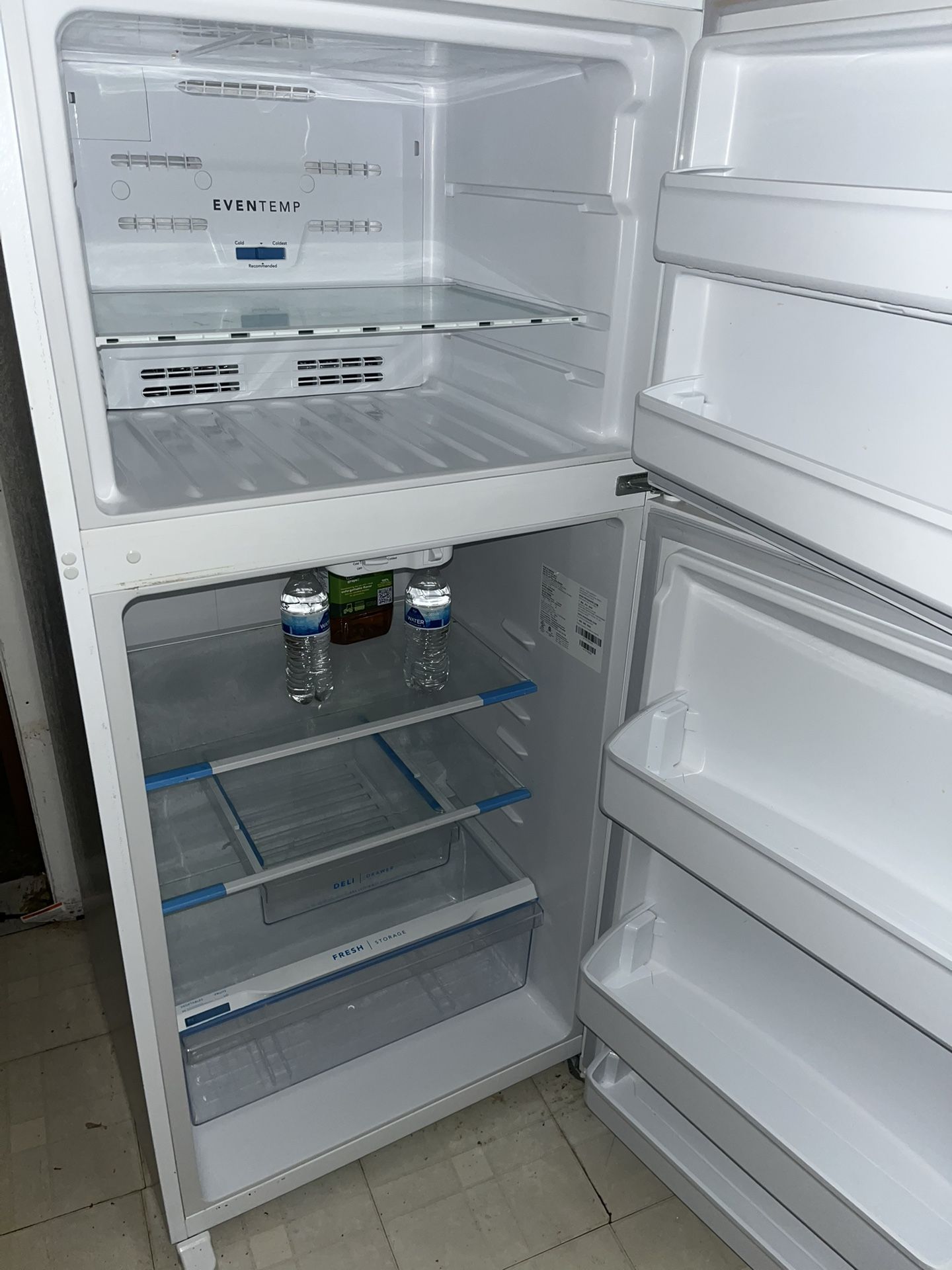 Frigidaire Refrigerator
