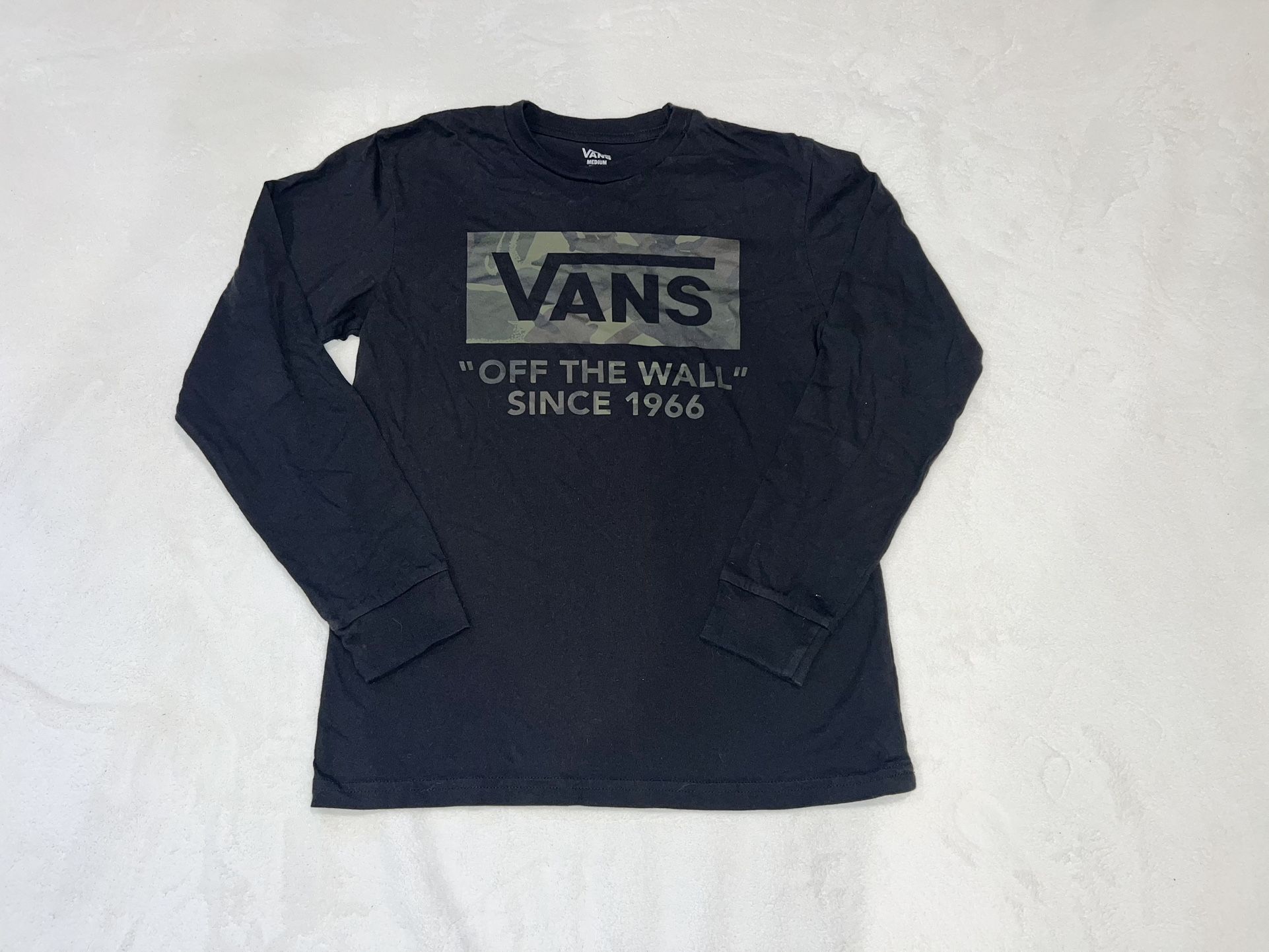 VANS Boys Sz M 10-12 Long Sleeve Off the Wall Logo Shirt Camo