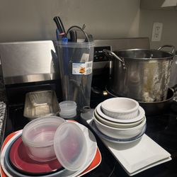 Pots/Pans /dishes