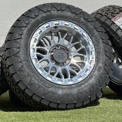 New 17” Lock Off-Road Combat Wheels and 265/70R17 A/T Tires – Fits Tacoma 4Runner FJ Tundra Sequoia 6x139.7mm
