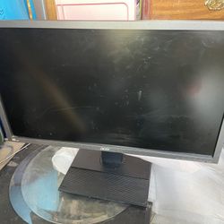 Large 31.5” Acer Gaming/desktop Monitor On Swivel Stand