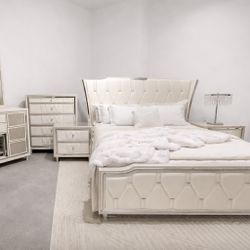 IVORY velvet bed W/ LED’s 😍😍 FAST DELIVERY!!!! 🚚 