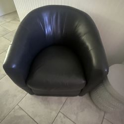 Gray Leather Chair 