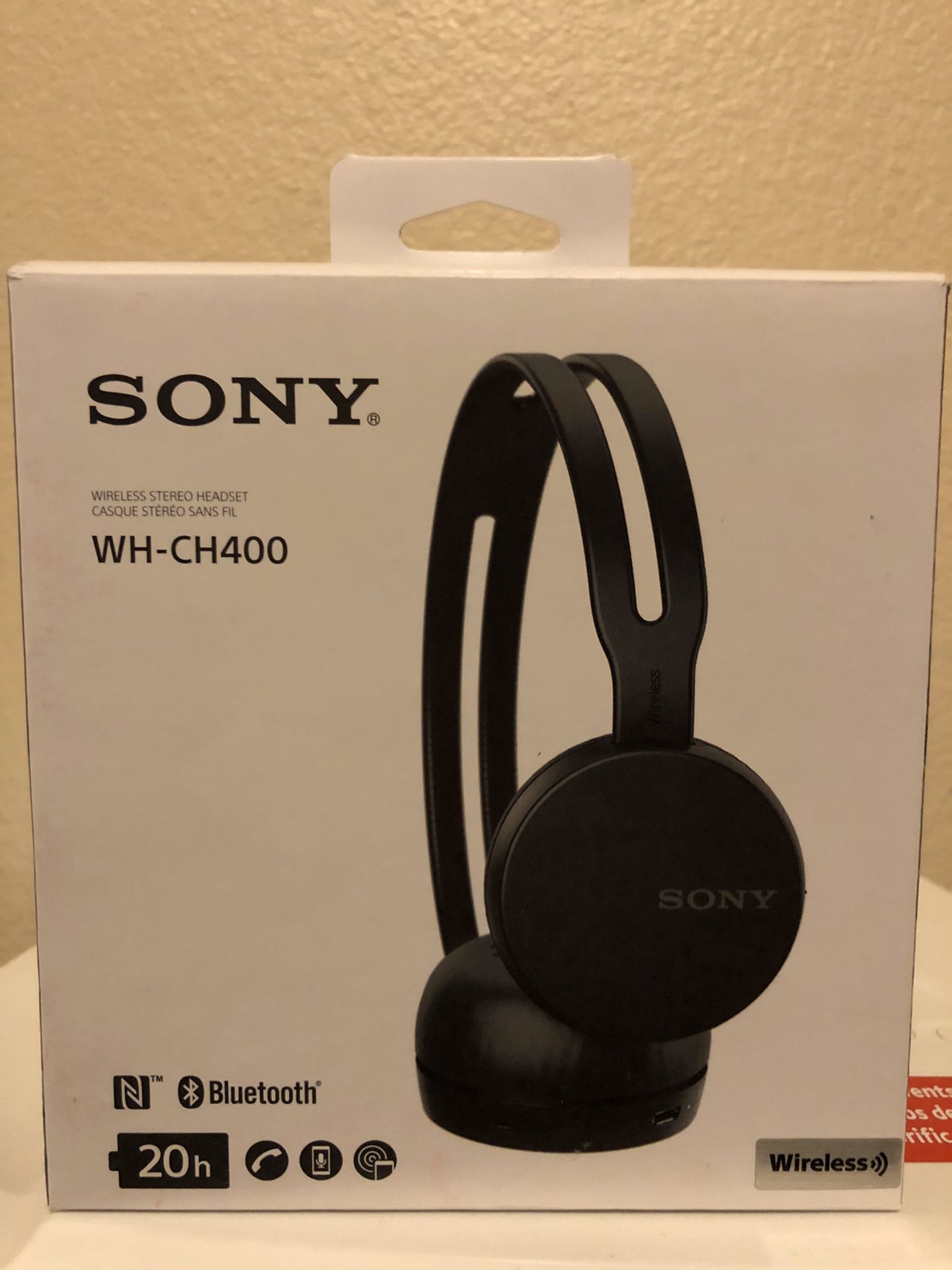 Sony - WH-CH400 Wireless On-Ear Headphones - Black ( WHCH400 )