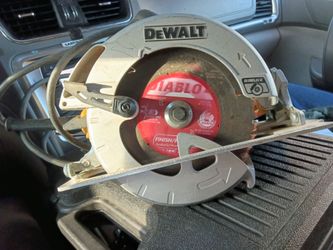 DeWALT circular saw