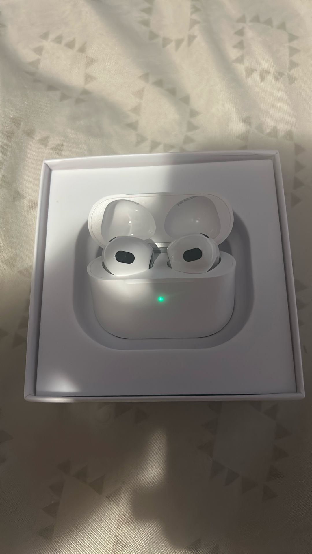 Apple AirPods 3rd Generation