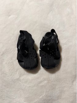 Nike 6c sandals