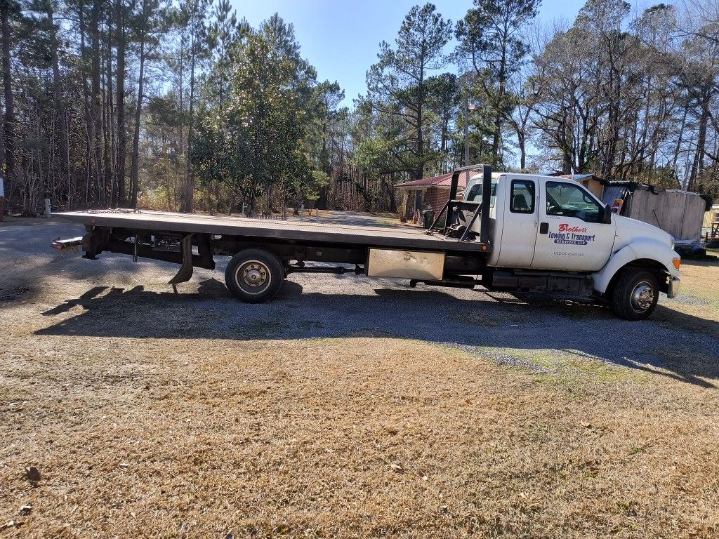 2007 Ford F650