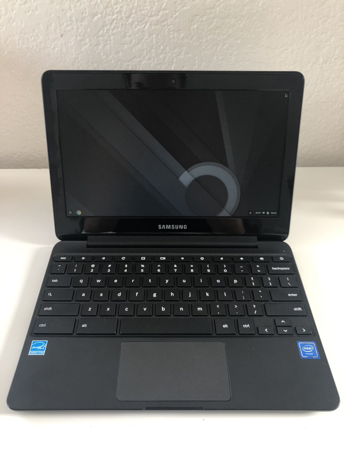 Samsung Chromebook Laptop Model XE500C13