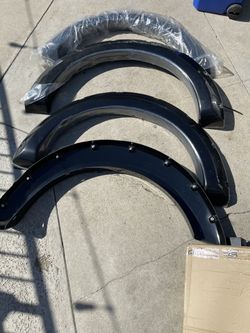 2004 Ford Fender Extension