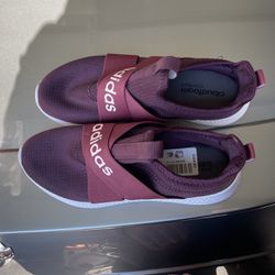 Adidas Puremotion Adapt Size 8.5Womens