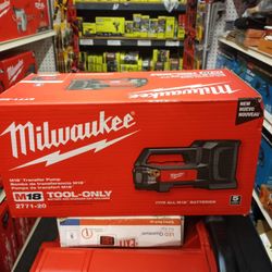 MILWAUKEE M18 TRANSFER PUMP. TOOL ONLY
