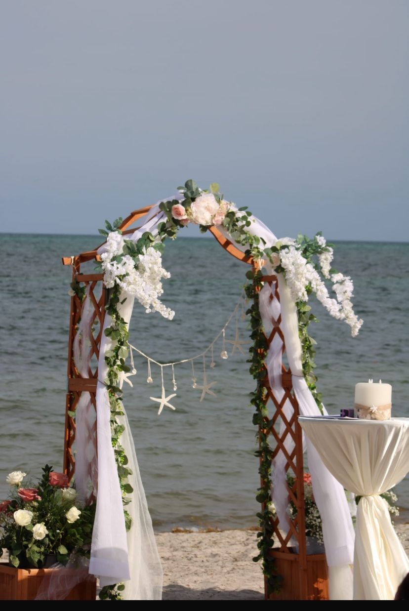 Weeding Arch