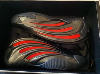 James Harden vol 9 size 7.5 In men