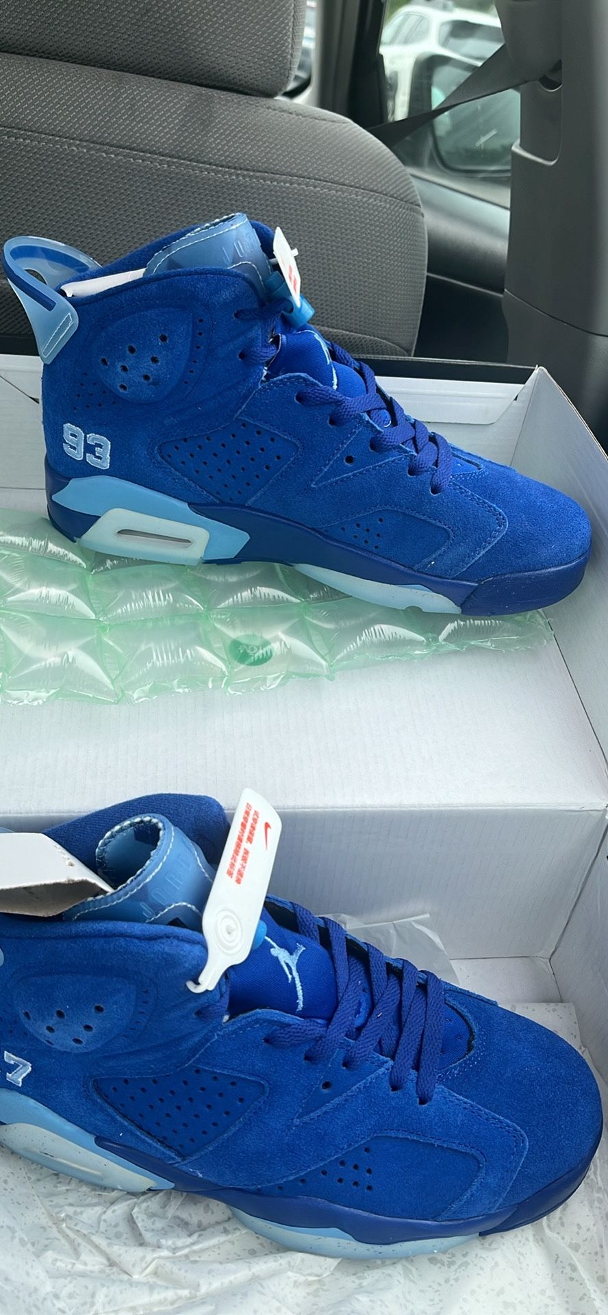 Retro 6 Jordans Blue Size 9