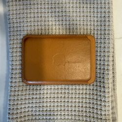 Apple Leather MagSafe Wallet