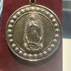10k YELLOW GOLD Religious pendant 