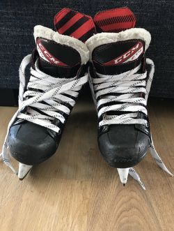 Youth CCM JetSpeed FT4 Hockey Skates 12