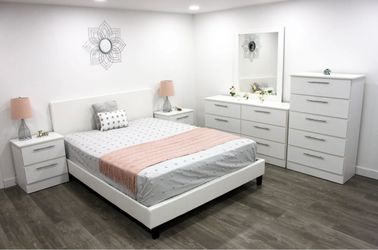 Bedroom set - Juego de cuarto
