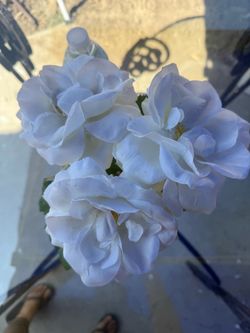 Beutifull small Artificial Flower vase