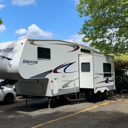 2005 keystone sprinter