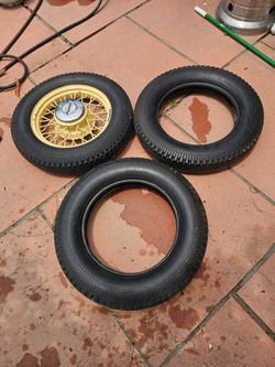 1)Original 1930's Plymouth 17-in. Wire-Spoke Wheel Denman +

(3) 4-Ply Rating 5.25/5.0 - 17in Tires