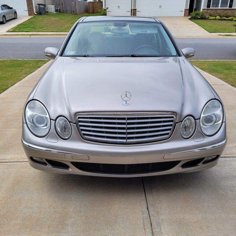 2006 Mercedes-Benz E-Class