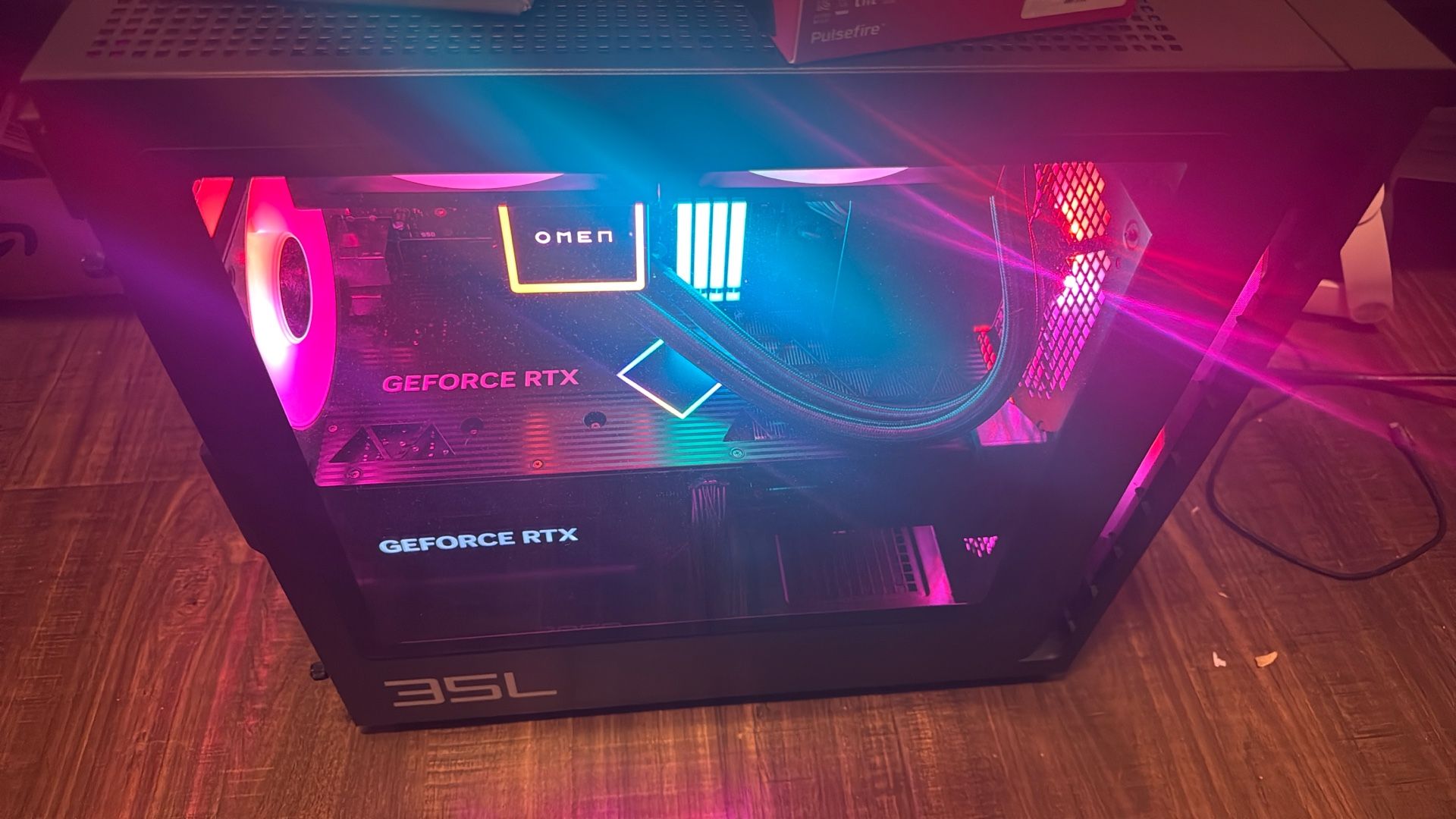 OMEN 35L Gaming computer PC 