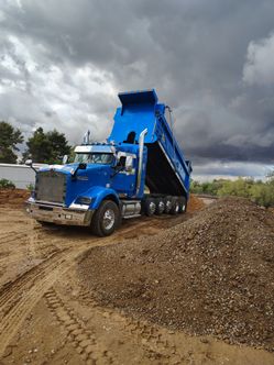 Fill dirt clean 20 tons for load