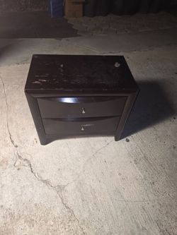 2 night stand