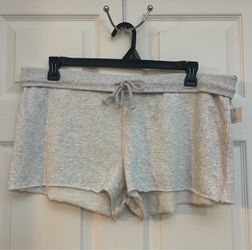 Brand new Juniors light grey Heather active shorts size XL