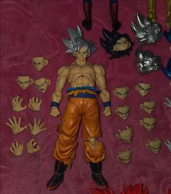 Sh figuarts ultra instinct goku
