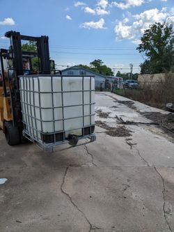 250 Gallon Tote