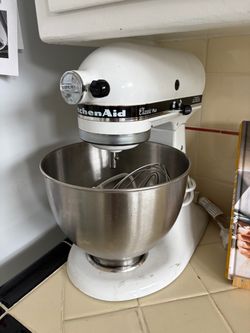 Kitchen aid mixer