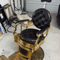Selling My Extra Barber Chair Don’t Need It Anymore 