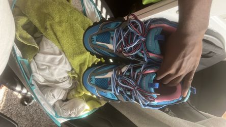 Balenciaga Tracks Size 45 Worn Once 