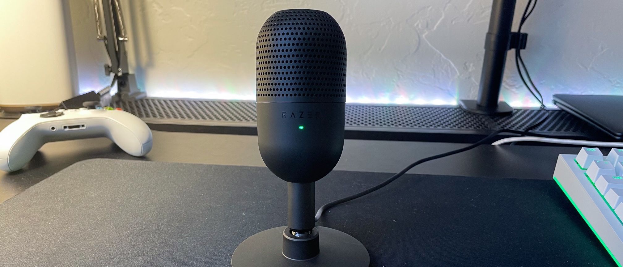 Razer Seiren V3 Mini Ultra Compact USB Microphone