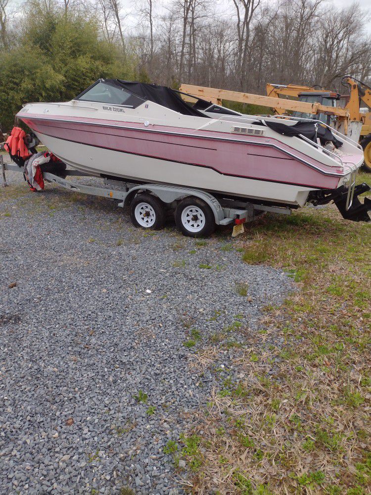 Elite 220 XL Boat And Trailer