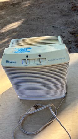 Holmes plug-in air purifier